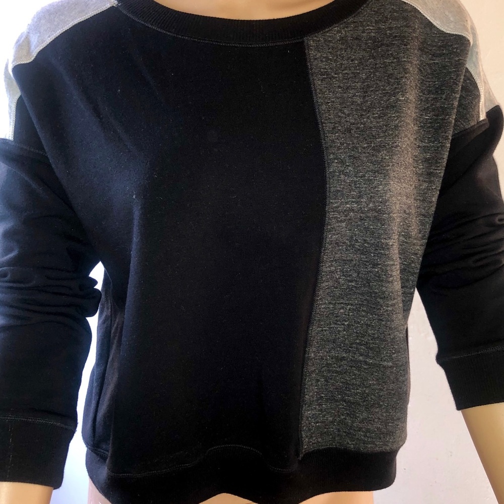 AIKO Women's Zip-back Sweatshirt XS $240